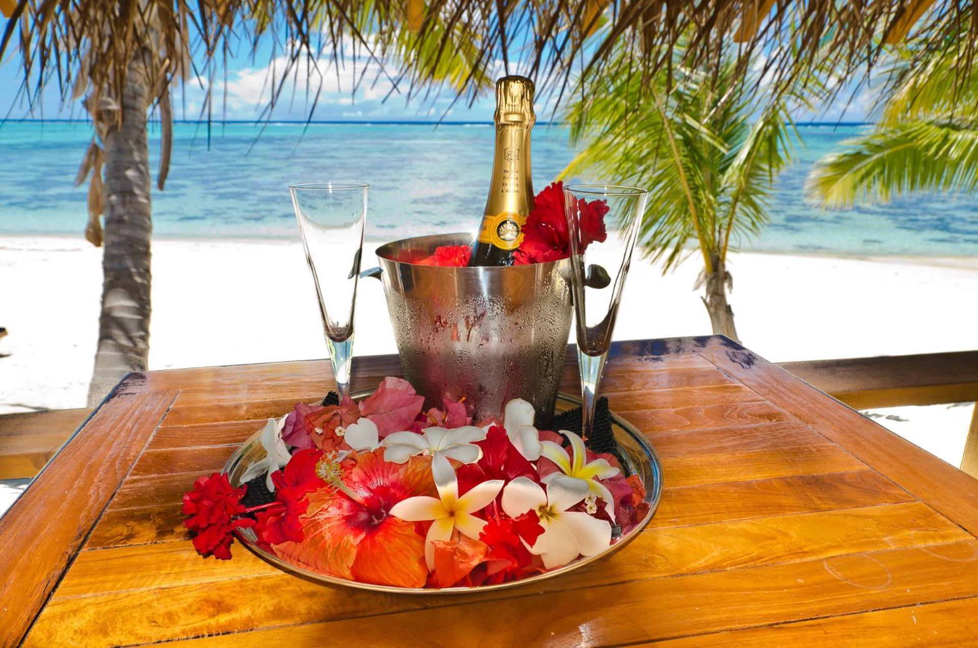 Etu Moana Boutique Beach Villas - Adults Only Arutanga Zewnętrze zdjęcie